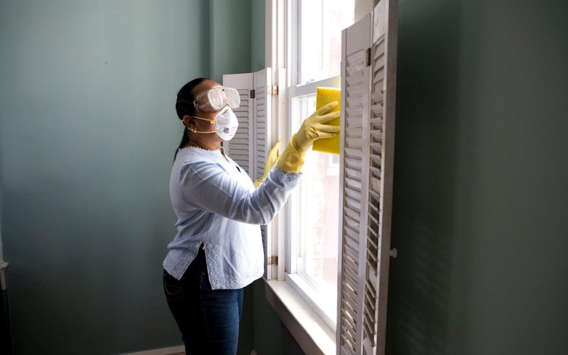 Vendra cleaning service software — professional cleaning team in office