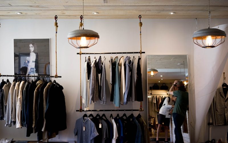 Vendra clothing boutique software — fashion apparel and boutique display