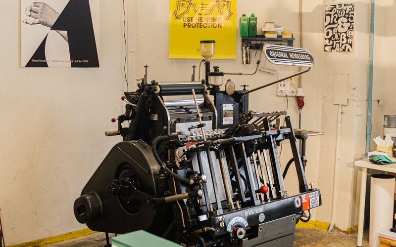 Vendra printing and packaging software — large format printing press