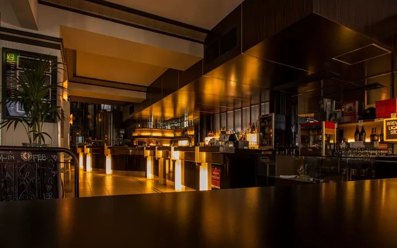 Restaurant dining area and table service managed with Vendra ERP POS system